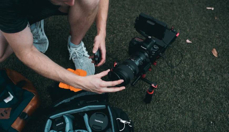 色彩心理学×动态美学，钟山县产品视频拍摄公司唤醒感官冲击力